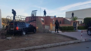 فيديو.. مواجهة مسلحة بين عناصر البسيج وخلية إرهابية جنوب البيضاء تنتهي باعتقال 6 عناصر