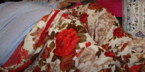 قصة مي نعيمة ستهز المغاربة : تعاني من مرض غريب وقصتها مع ابنها