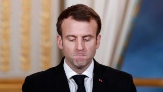 الرئيس الفرنسي يُعلق على وفاة الطفل “ريان”