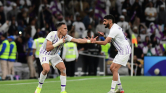 رحيمي يقود فريقه العين للفوز على النصر السعودي